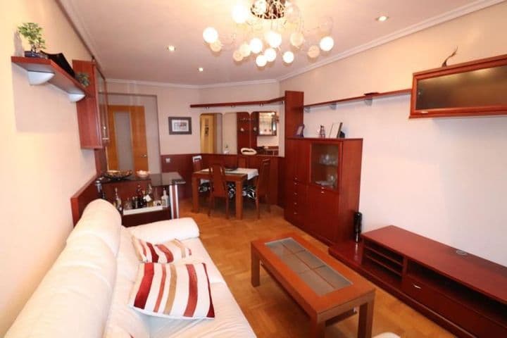 2 bedrooms apartment for rent in Gijon, Spain