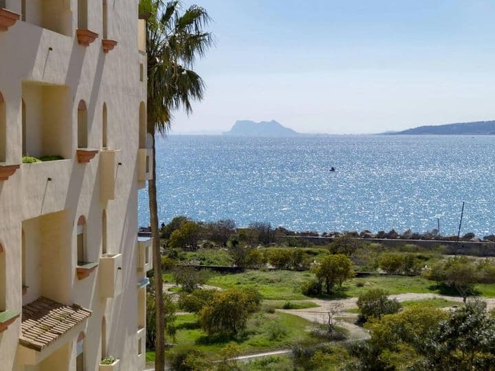 2 bedrooms apartment for rent in Estepona, Spain