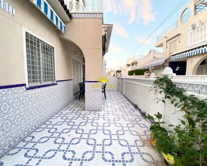 2 bedrooms apartment for rent in La Mata, Spain