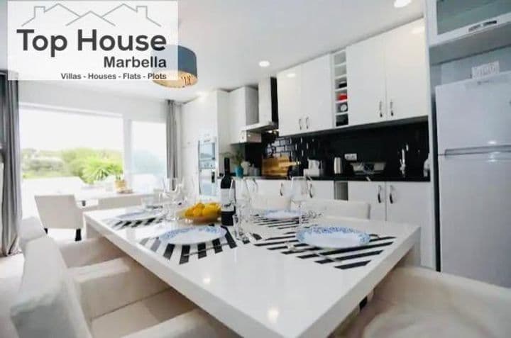 2 bedrooms house for rent in Marbella, Spain