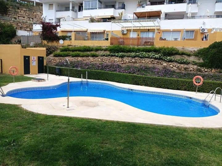 2 bedrooms house for rent in Riviera del Sol, Spain