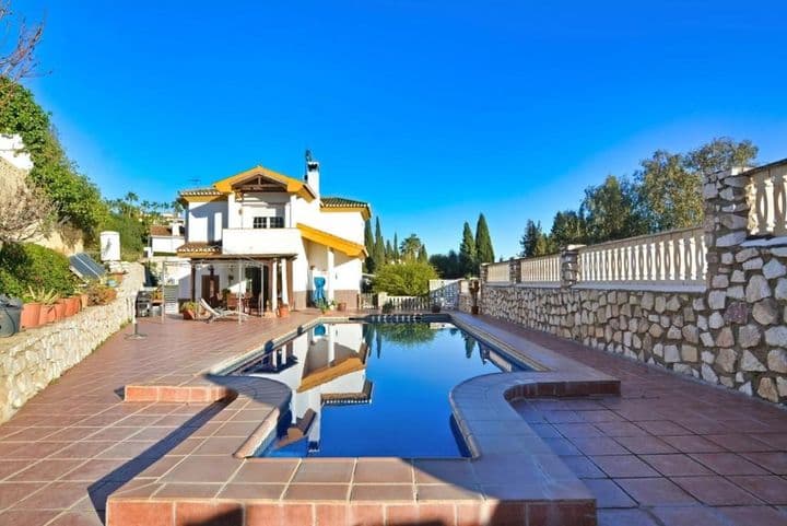 5 bedrooms house for sale in Mijas, Spain