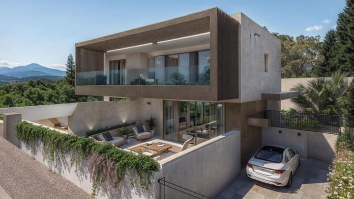 3 bedrooms house for sale in Marbella, Spain