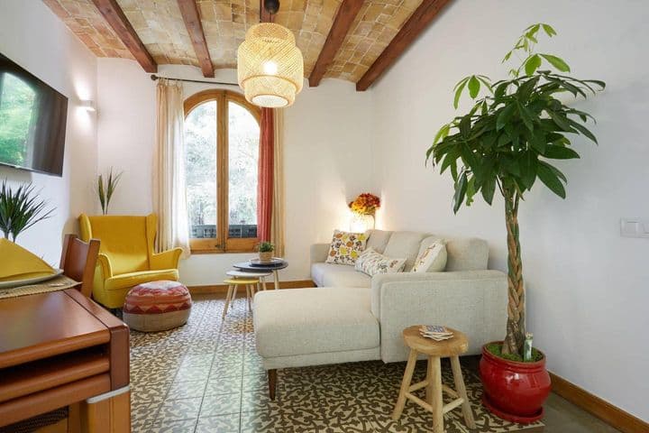 2 bedrooms apartment for rent in Eixample, Spain