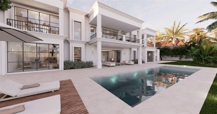 6 bedrooms house for sale in Estepona, Spain