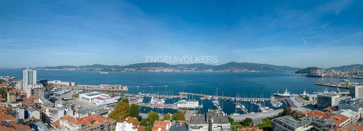 5 bedrooms house for sale in Vigo, Spain