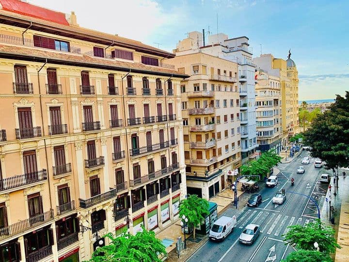 4 bedrooms apartment for rent in Centro, Spain