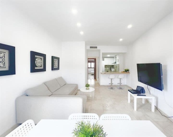 4 bedrooms house for sale in Benahavis, Spain