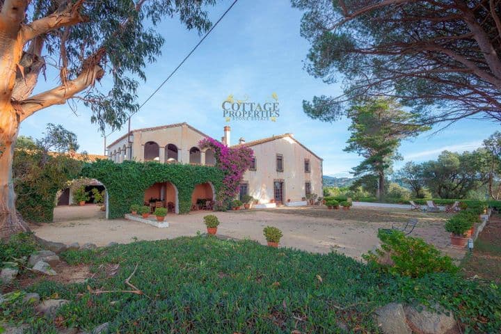 15 bedrooms house for sale in Maresme - Costa Norte, Spain