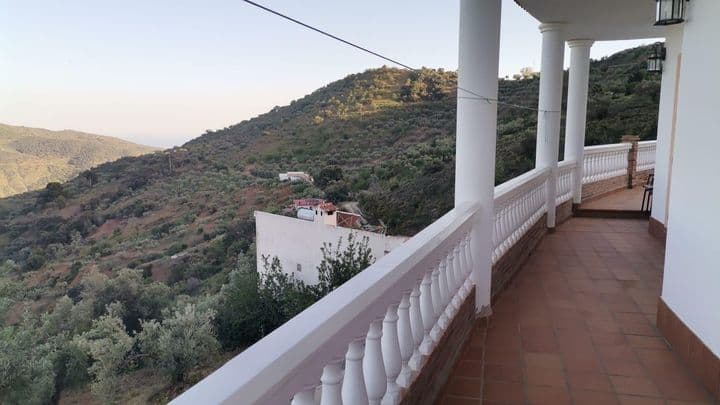 3 bedrooms house for rent in Malaga-Este, Spain