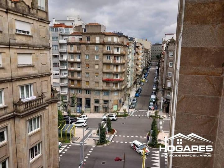 3 bedrooms apartment for sale in Vigo, Spain