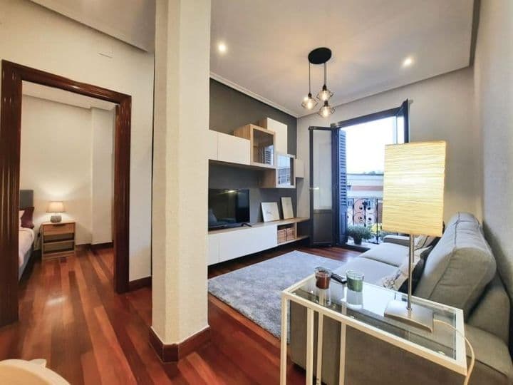 2 bedrooms apartment for rent in Bilbao, Spain