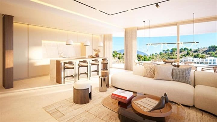 2 bedrooms apartment for sale in Benahavis, Spain