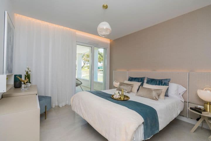 3 bedrooms apartment for sale in Sotogrande, Spain