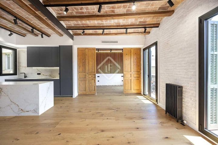 2 bedrooms apartment for sale in Barcelona, Spain