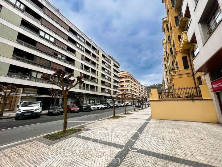 2 bedrooms apartment for sale in Donostia-San Sebastian, Spain