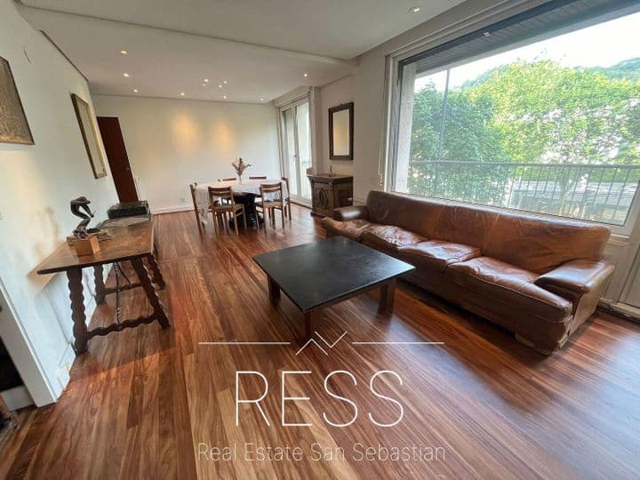 4 bedrooms apartment for rent in Donostia-San Sebastian, Spain