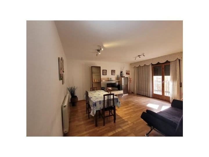 2 bedrooms apartment for rent in Benabarre, Spain