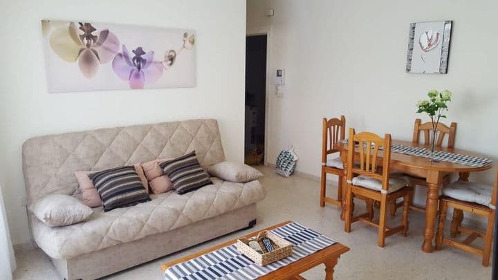 1 bedroom apartment for rent in Parque de la Paloma, Spain