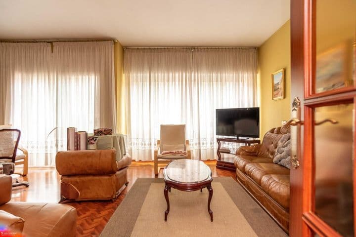 5 bedrooms apartment for sale in Badalona, Spain