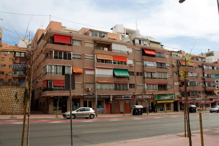 2 bedrooms house for rent in Benidorm, Spain