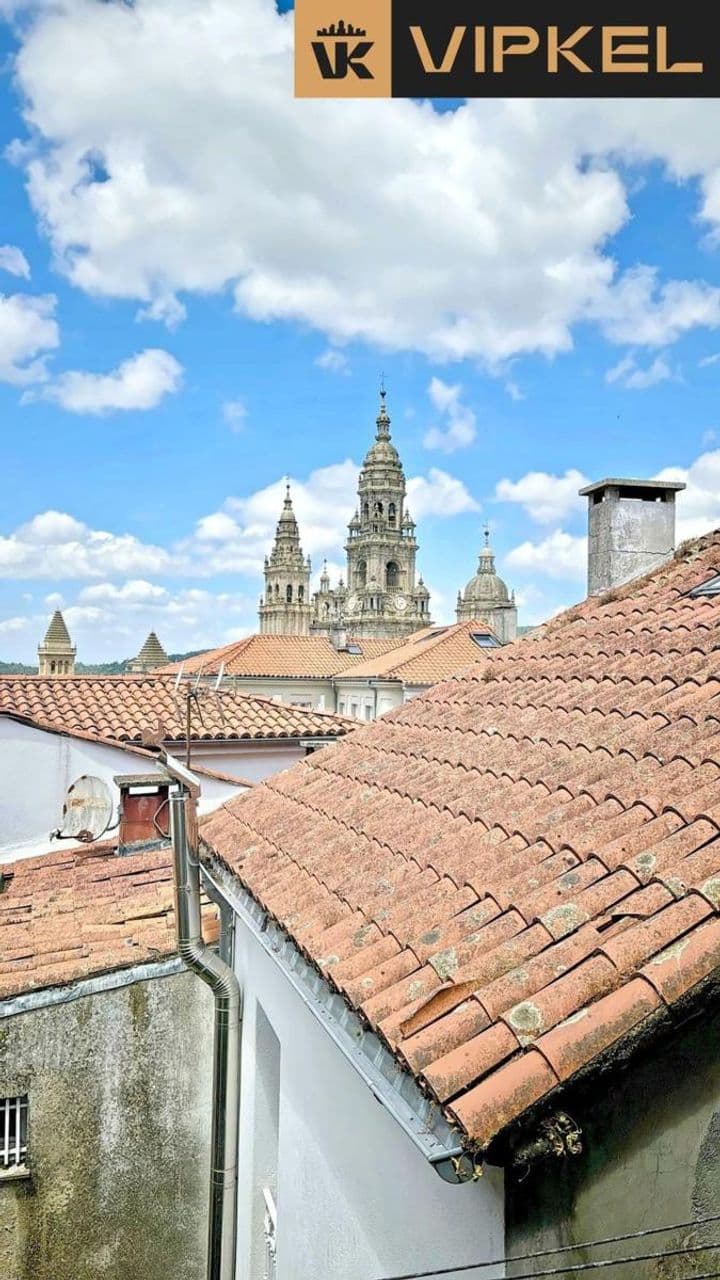 4 bedrooms apartment for sale in Santiago de Compostela, Spain