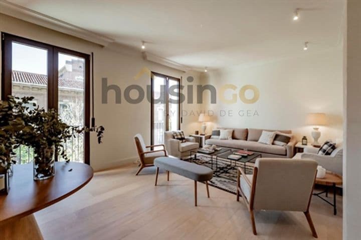 3 bedrooms apartment for sale in Madrid, Spain