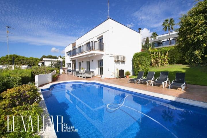 6 bedrooms house for sale in Vallpineda-Santa Barbara-La Plana, Spain