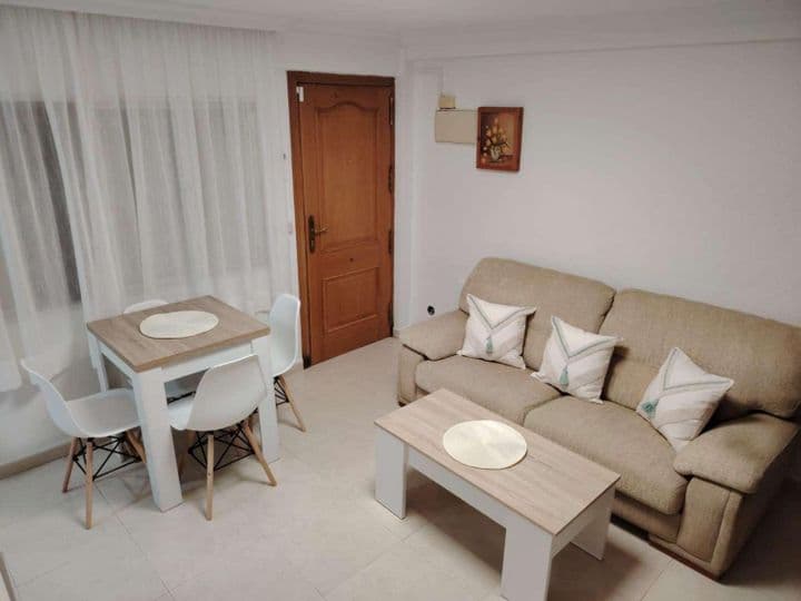 2 bedrooms apartment for rent in Centro Ciudad, Spain