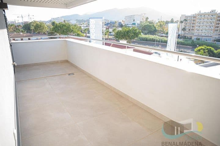 2 bedrooms apartment for rent in Playamar, Spain