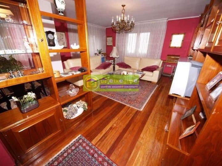 3 bedrooms apartment for sale in Santurtzi, Spain