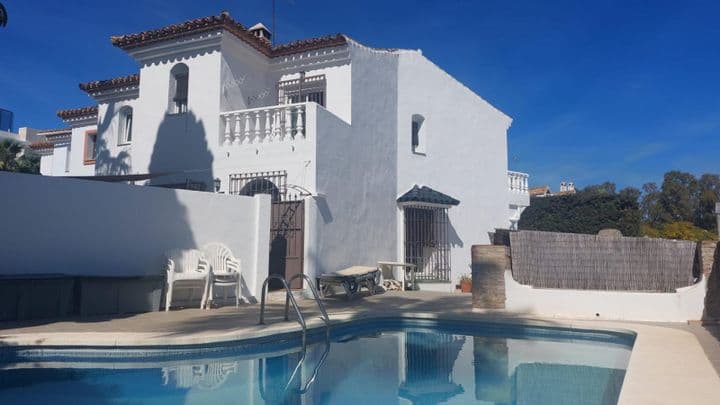 3 bedrooms house for rent in Estepona, Spain