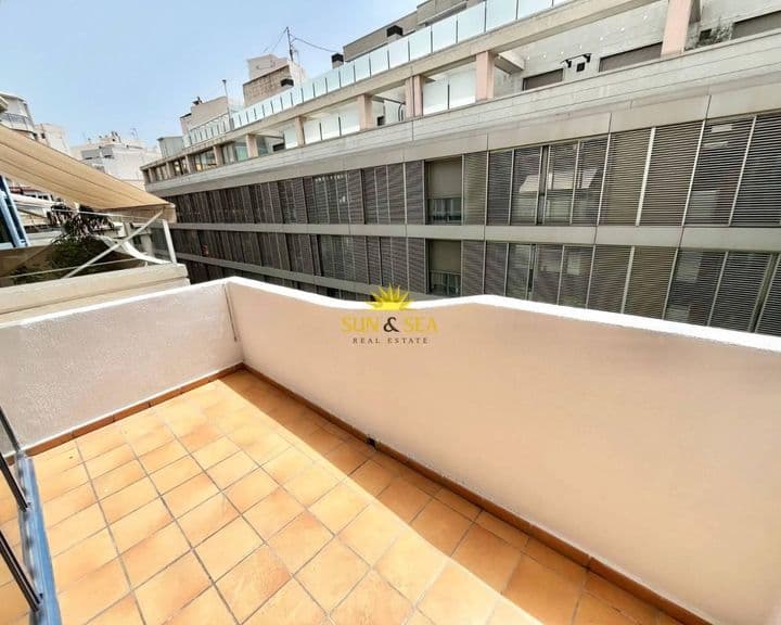 4 bedrooms apartment for rent in Centro, Spain