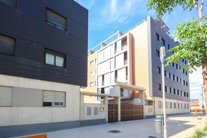 2 bedrooms apartment for rent in Granada, Spain