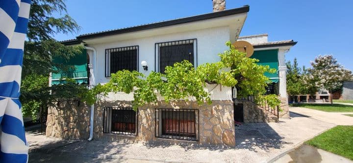 7 bedrooms house for sale in La Sagra, Spain