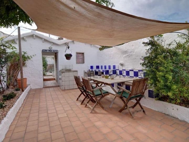 5 bedrooms house for sale in Mao, Spain