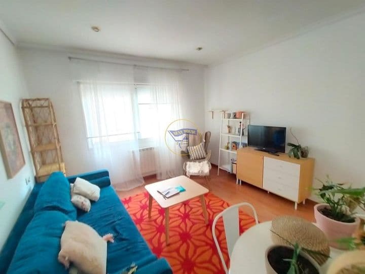 4 bedrooms apartment for rent in Vigo, Spain