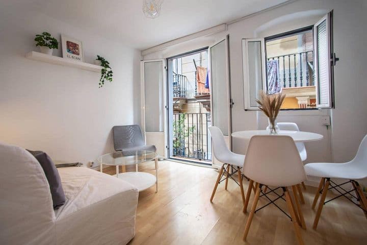 1 bedroom apartment for rent in Ciutat Vella, Spain