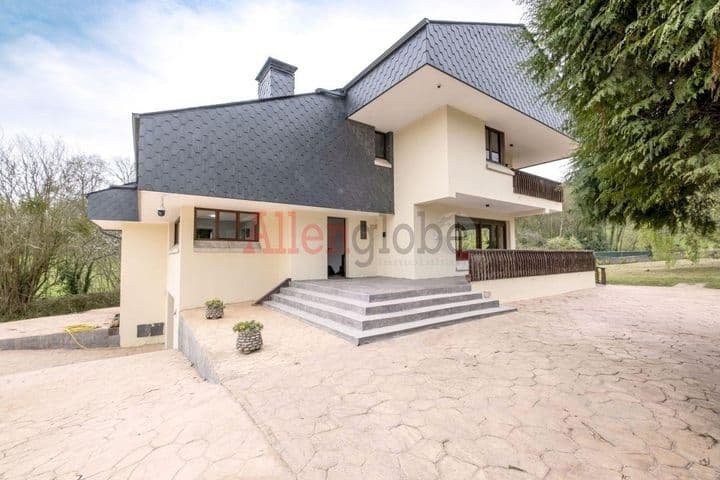 4 bedrooms house for sale in Siero, Spain