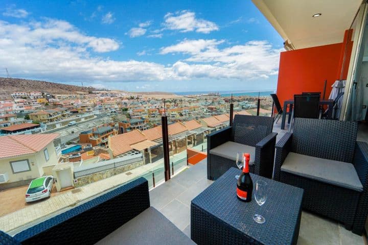 2 bedrooms apartment for sale in Arguineguin, Spain