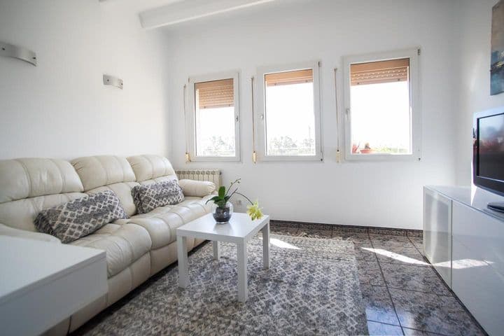 2 bedrooms apartment for rent in Poblenou, Spain