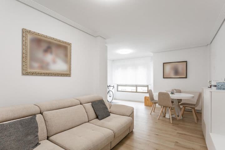 3 bedrooms apartment for sale in Pamplona, Spain