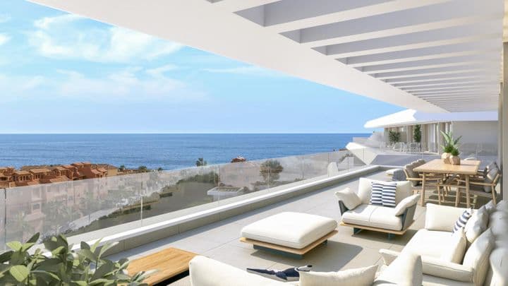 2 bedrooms apartment for sale in Estepona, Spain