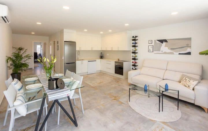 1 bedroom apartment for sale in Cabo Blanco, Spain