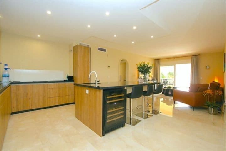 3 bedrooms apartment for sale in Benalmadena Costa, Spain