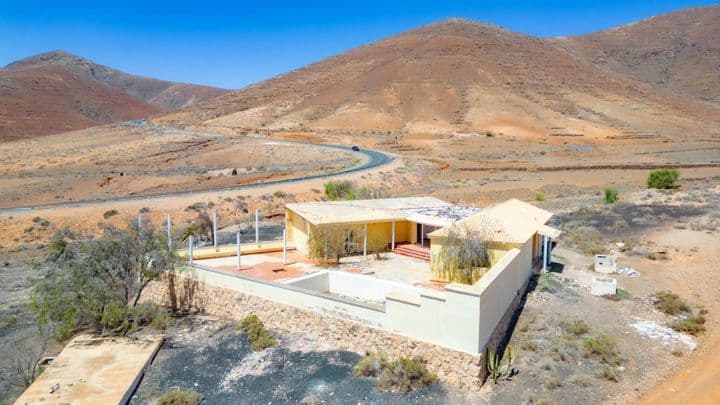 3 bedrooms house for sale in Fuerteventura, Spain