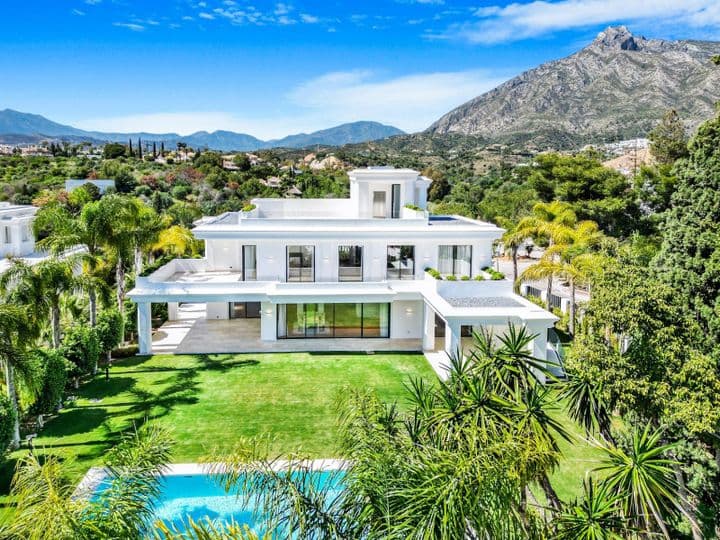 6 bedrooms house for sale in Lomas de Marbella Club-Puente Romano, Spain