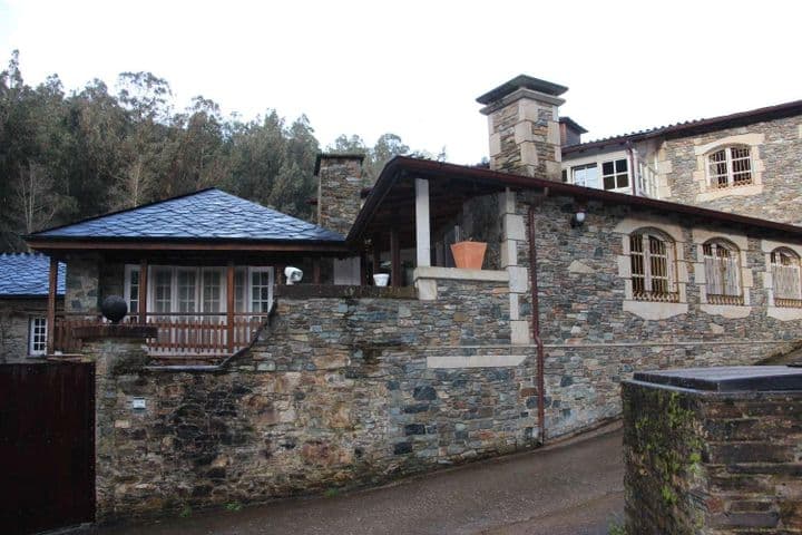 7 bedrooms house for sale in Corunna, Spain