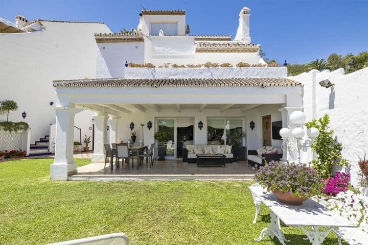 4 bedrooms house for sale in Nueva Andalucia, Spain