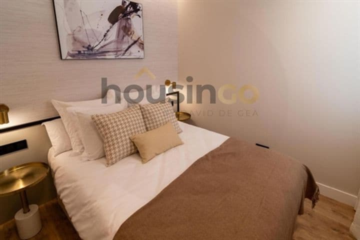 3 bedrooms apartment for sale in Madrid, Spain